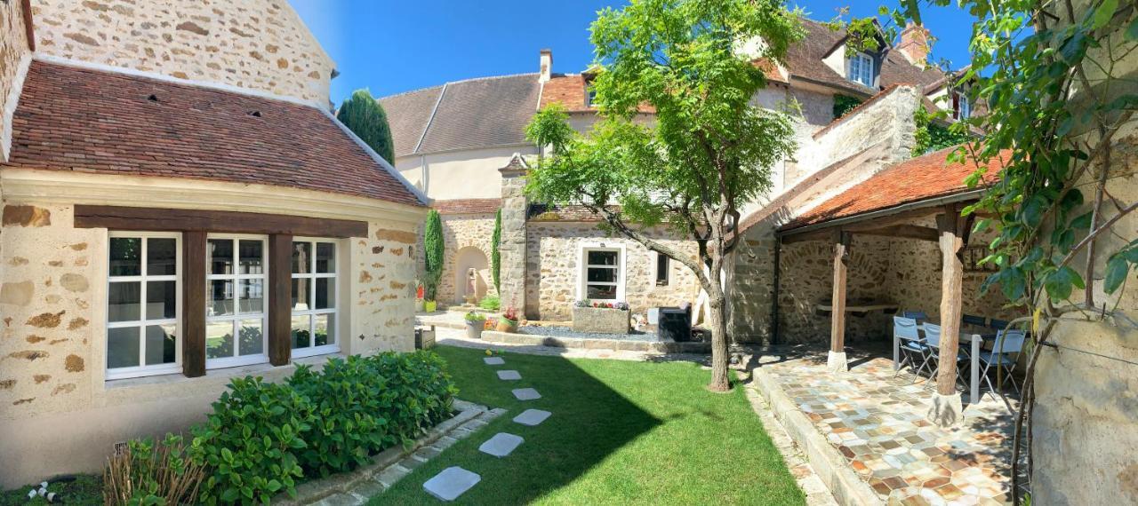 La Maison D'Emilie - Chambres D'Hotes Chaumes-en-Brie Esterno foto