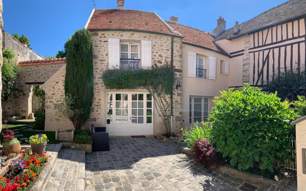 La Maison D'Emilie - Chambres D'Hotes Chaumes-en-Brie Esterno foto