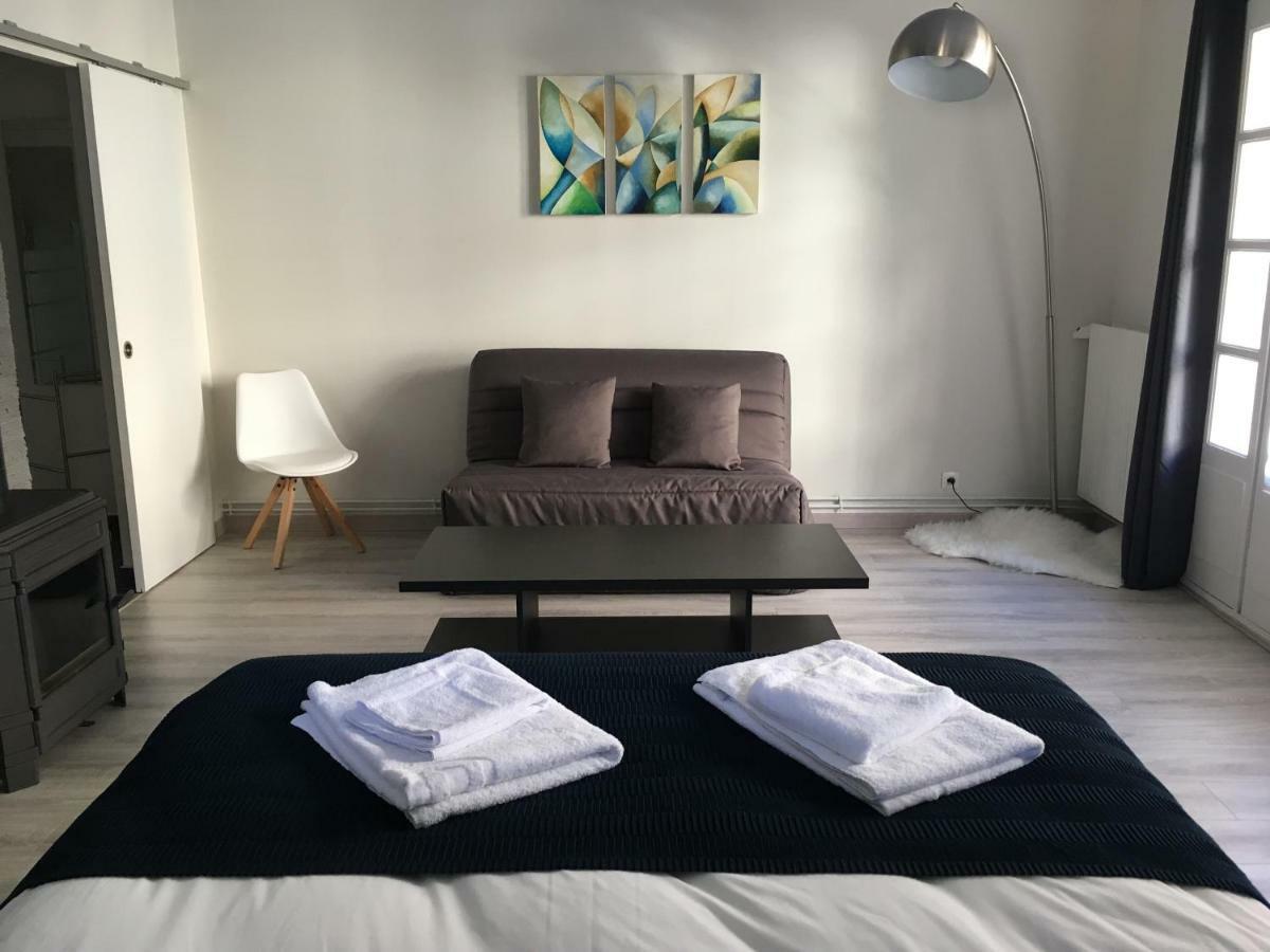 La Maison D'Emilie - Chambres D'Hotes Chaumes-en-Brie Esterno foto