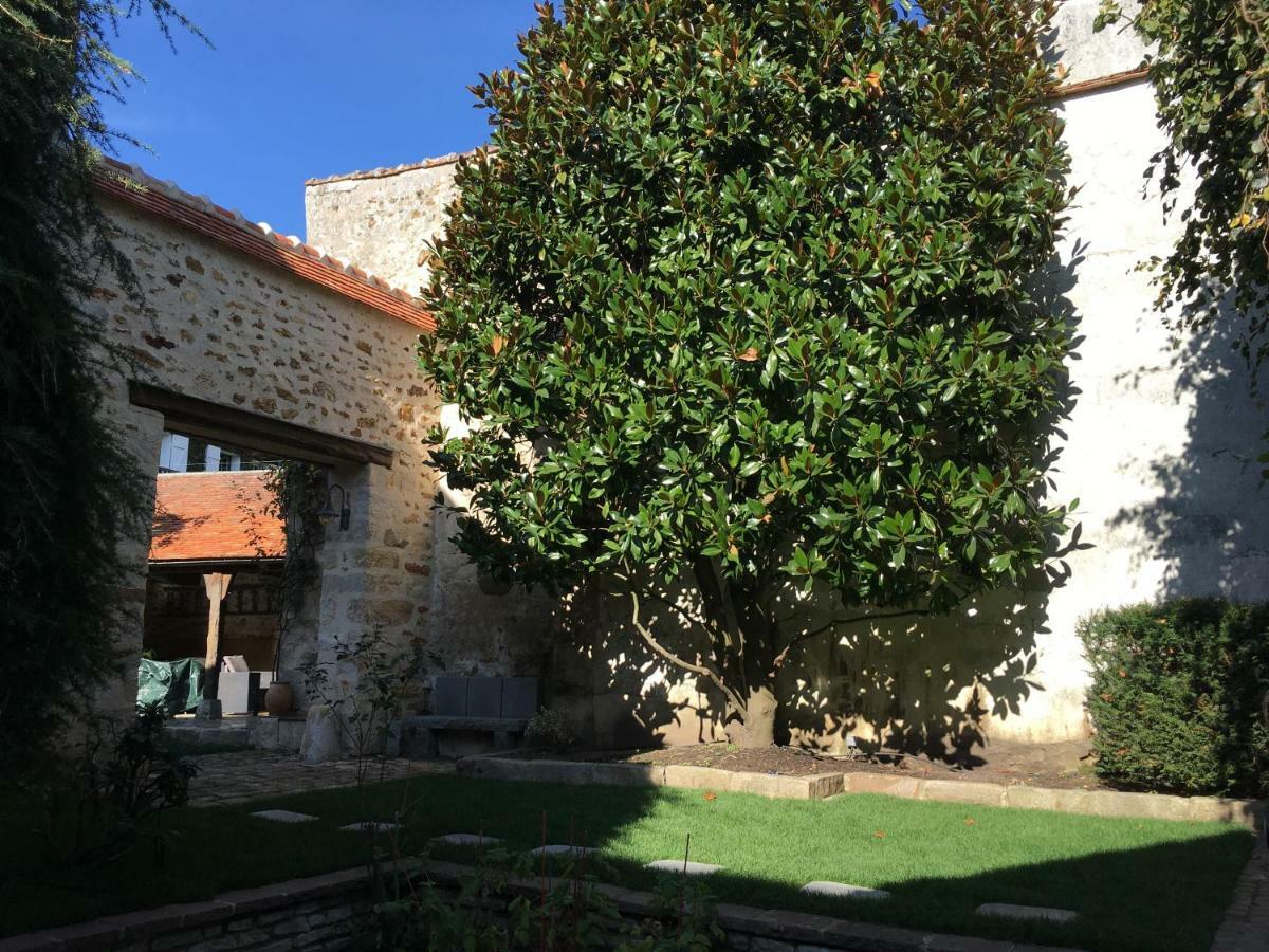 La Maison D'Emilie - Chambres D'Hotes Chaumes-en-Brie Esterno foto